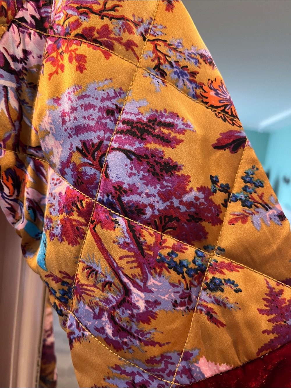 Anthropologie Quilted Floral coat Robe with Rich Red Velvet Trim - Picture 10 of 13